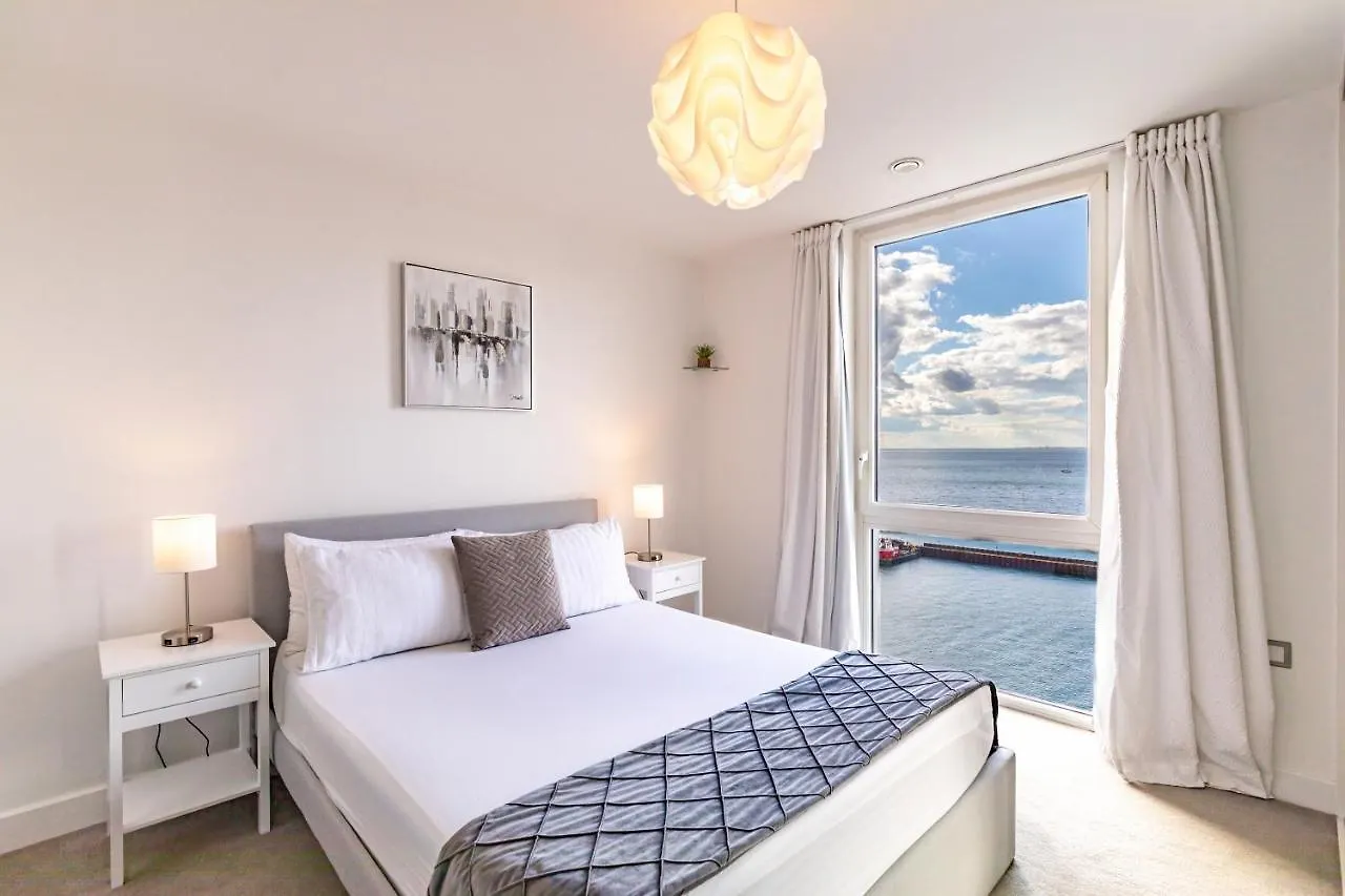 Apartamento Unique Sea View Penthouse With Hot Tub Brighton 0*,