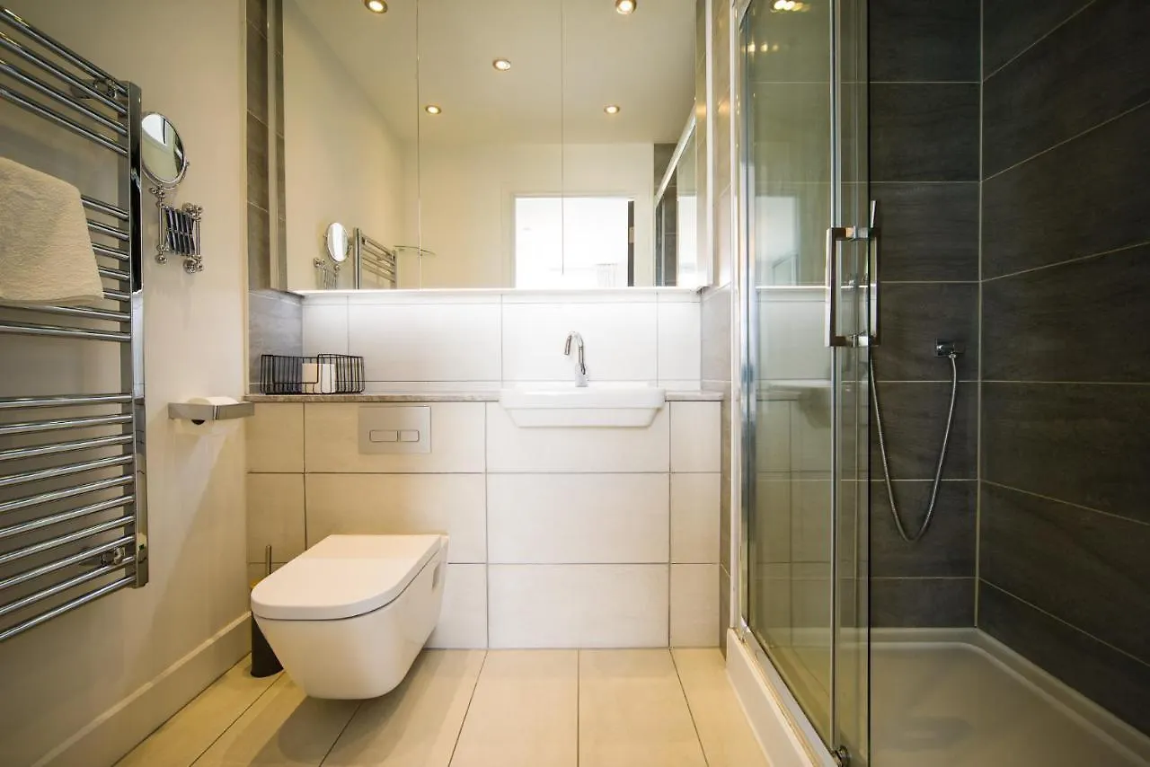 Apartamento Unique Sea View Penthouse With Hot Tub Brighton 0*,  Reino Unido